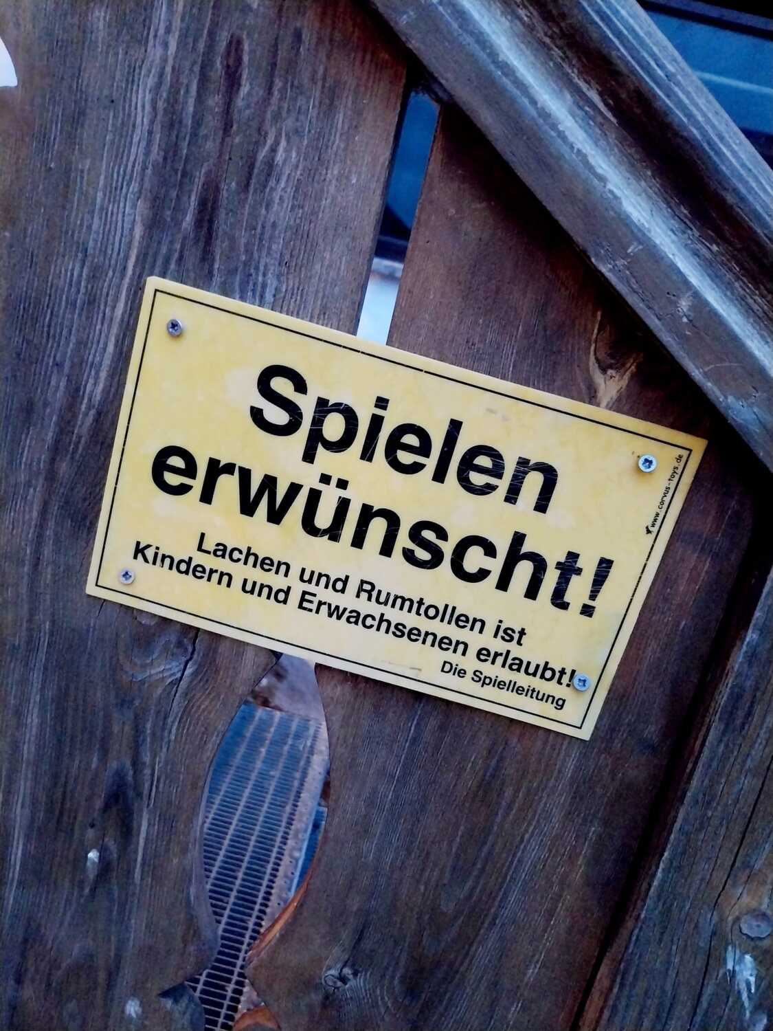 S Voit Erlebnisbauernhof, Spielen erwünscht